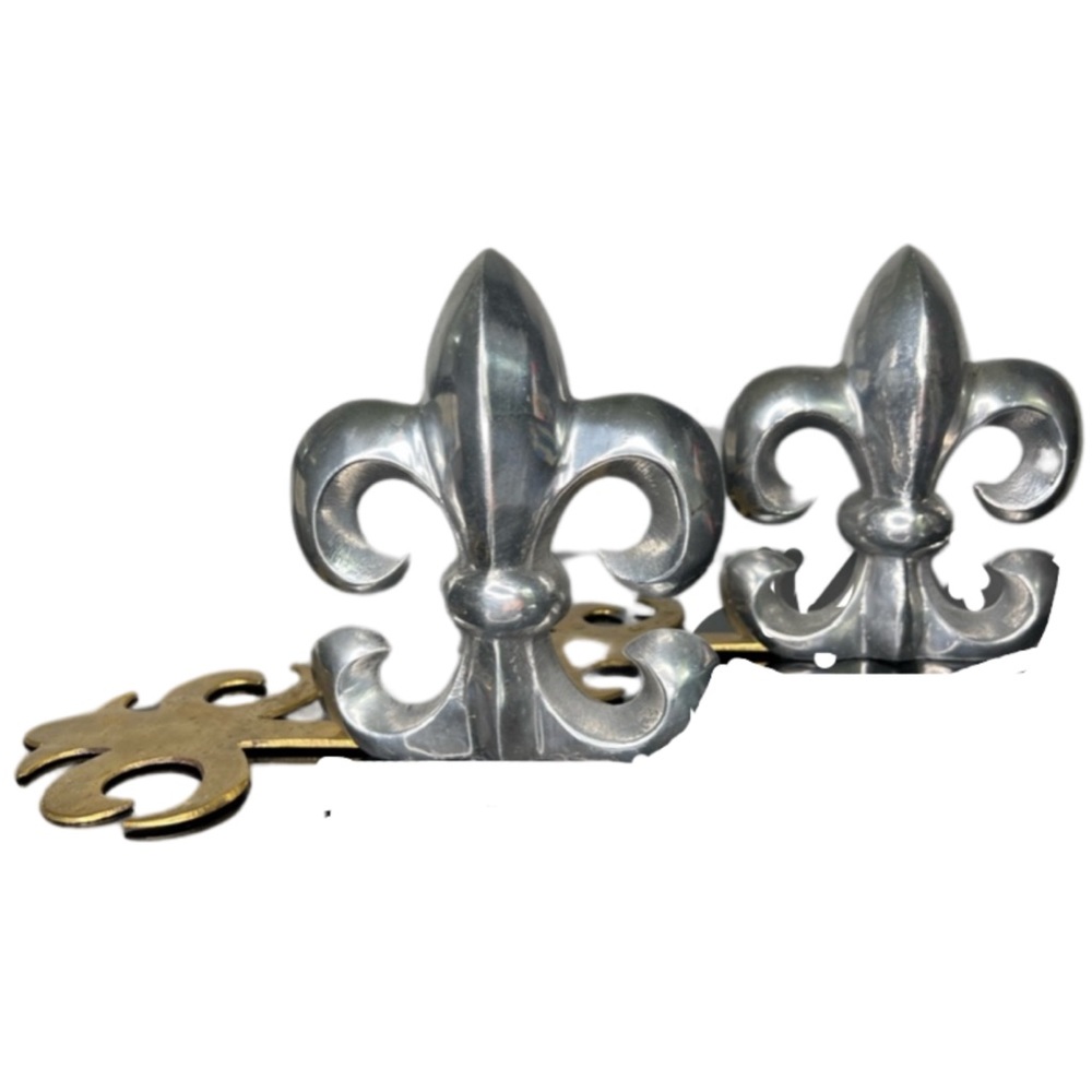 Pair of Fleur De Lis Bookends Silver Metal Gold Base Book Ends Gift